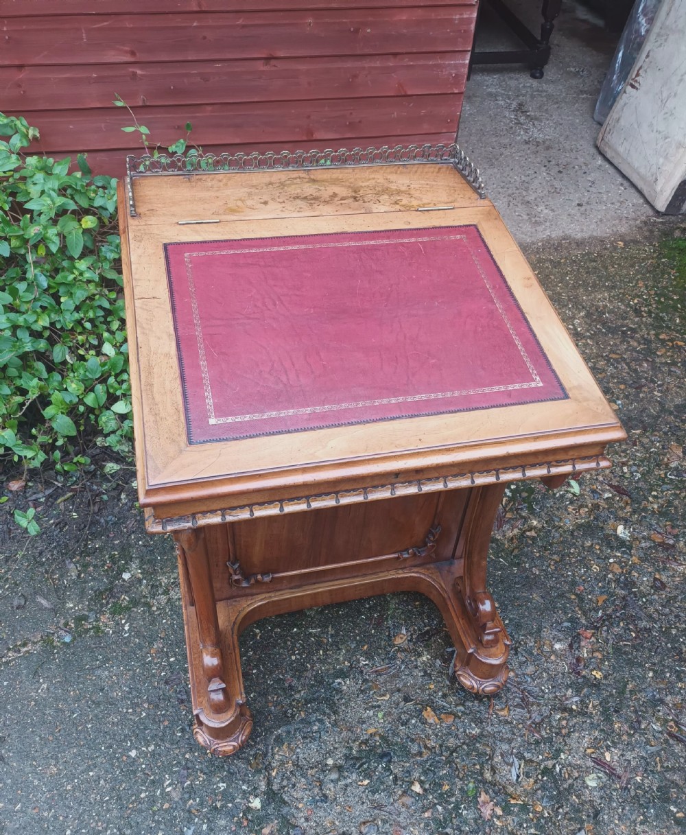 Mid Victorian walnut Davenport  View X