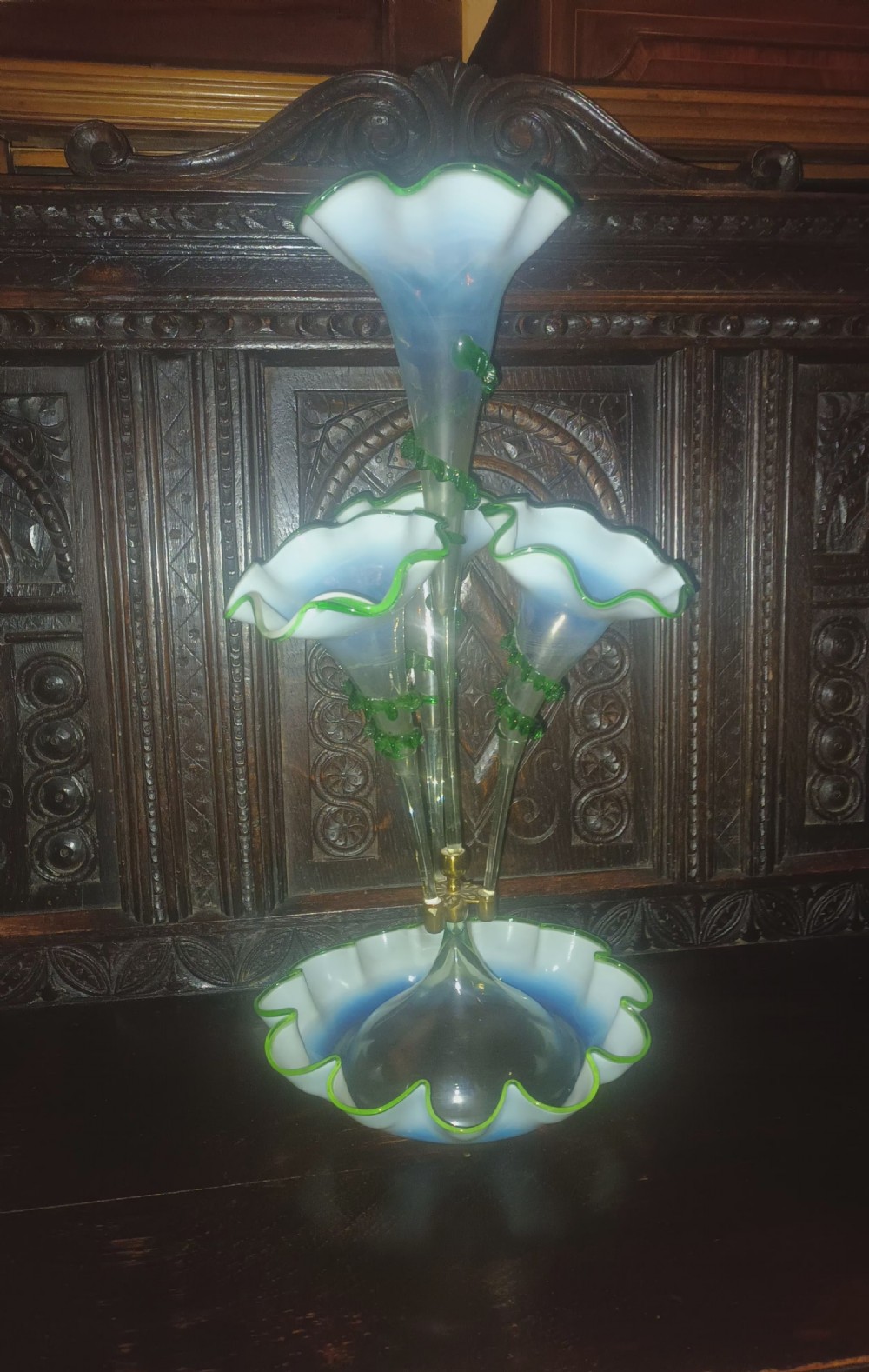 Victorian glass epergne. 