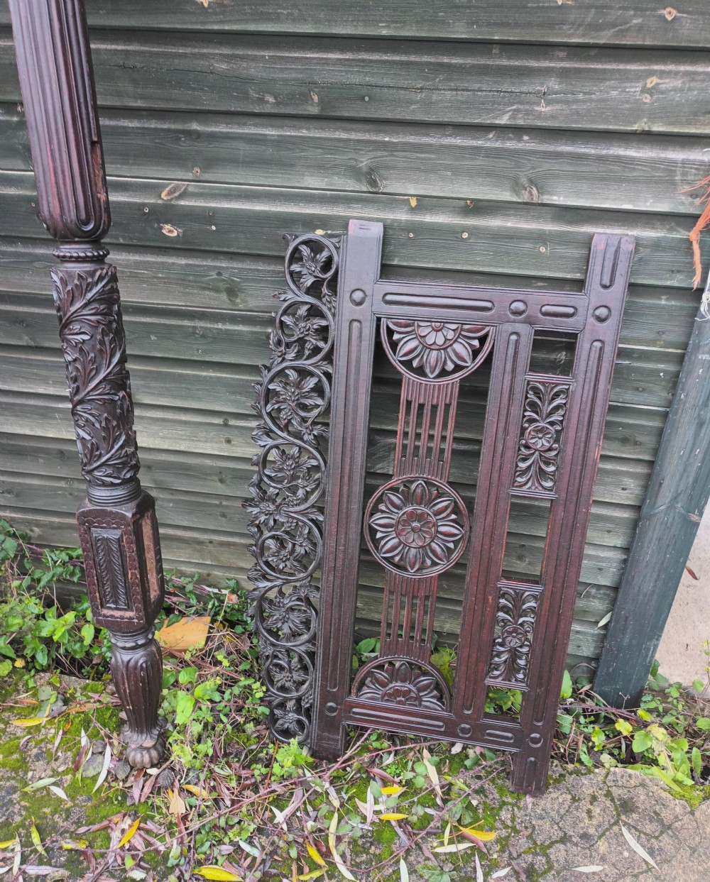 Anglo-Indian carved single 4 poster bed. View XI