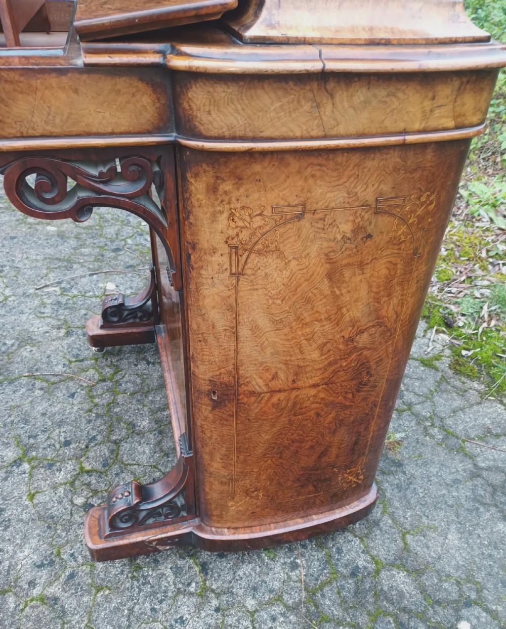 Victorian inlaid walnut Davenport  View V