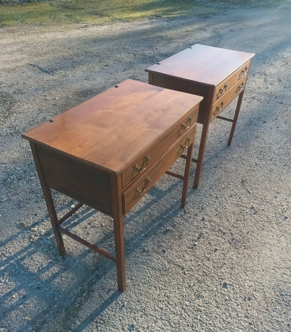 Pair of mahogany bedside chests  View VIII