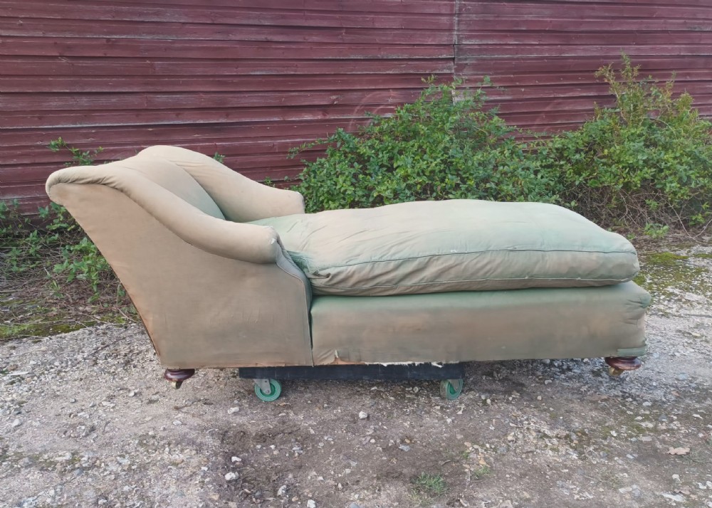 Large Country house upholstered daybed.