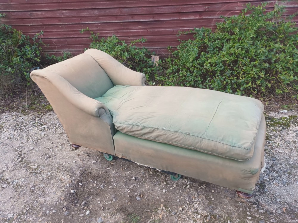 Large Country house upholstered daybed. View III
