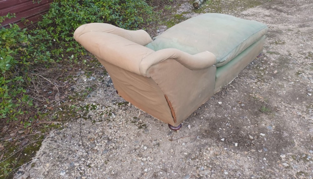 Large Country house upholstered daybed. View IX