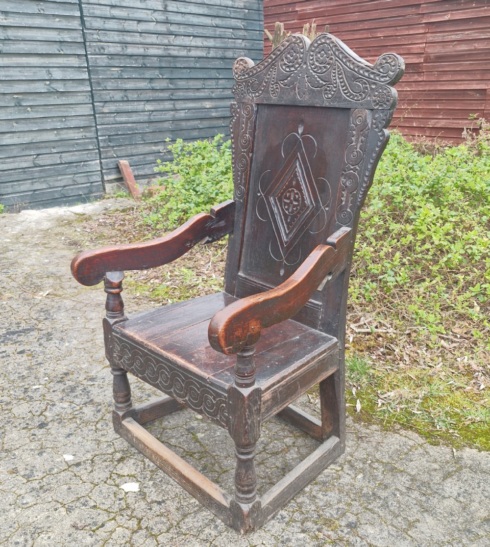 Large 17th century oak Wainscot armchair  View VI