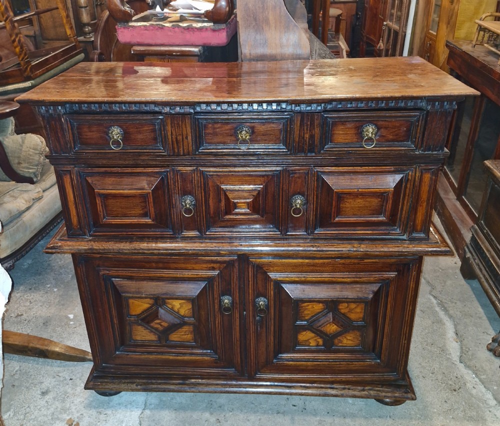 17th century chest of drawers. View XIII