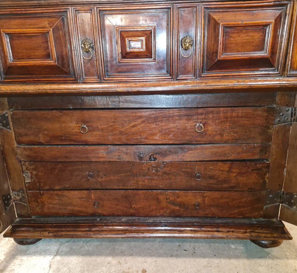 17th century chest of drawers. View XVII