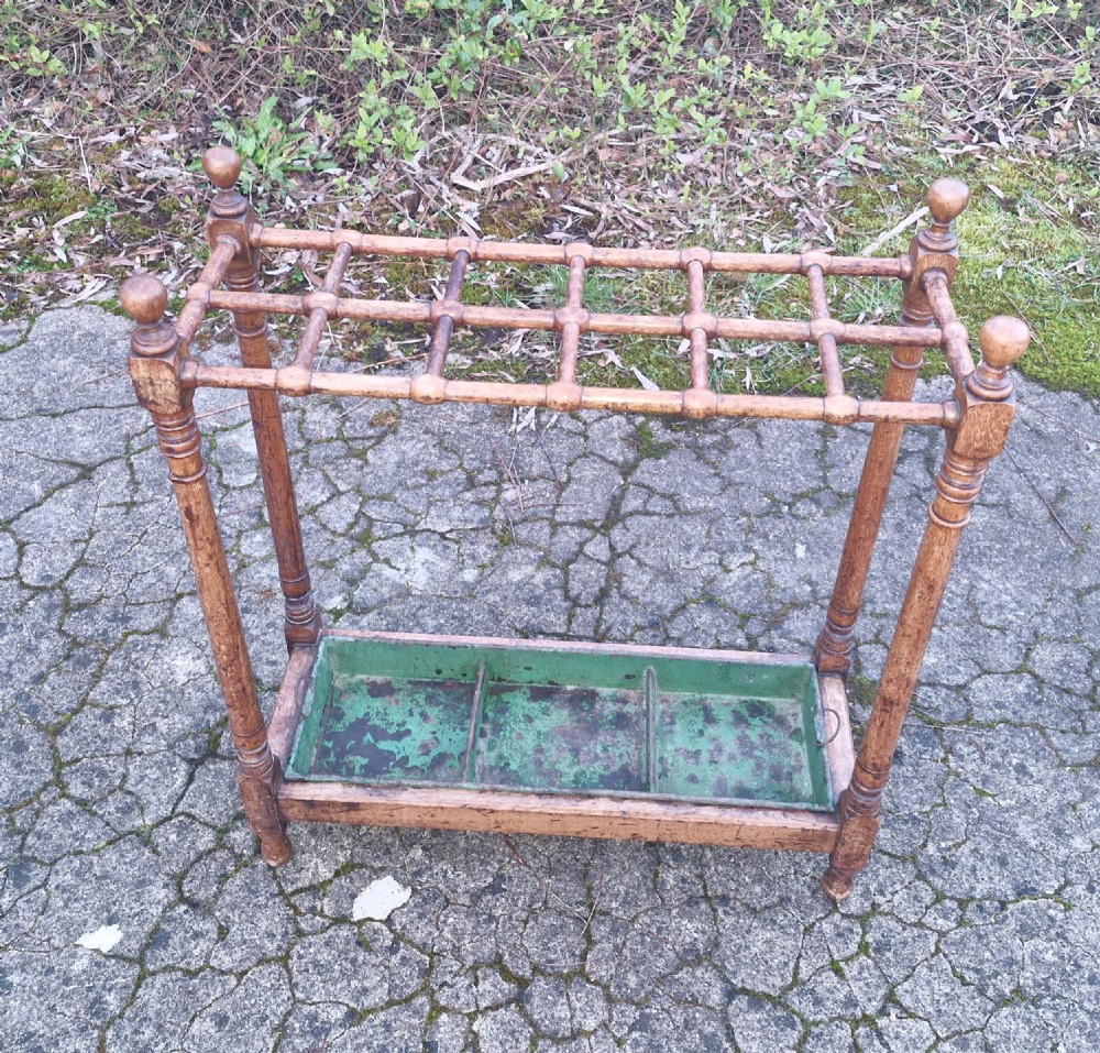 Late Victorian stick and umbrella stand View V