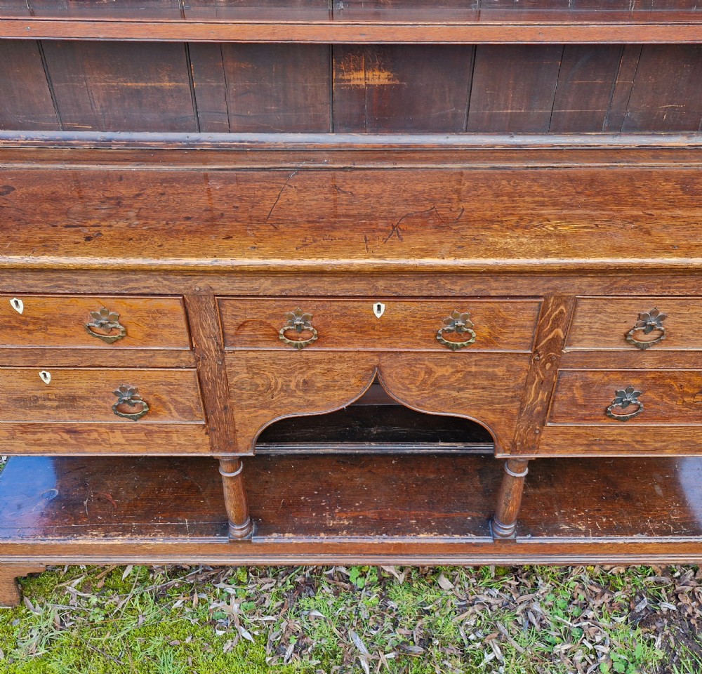 Regency oak 2 part Welsh dresser  View VI