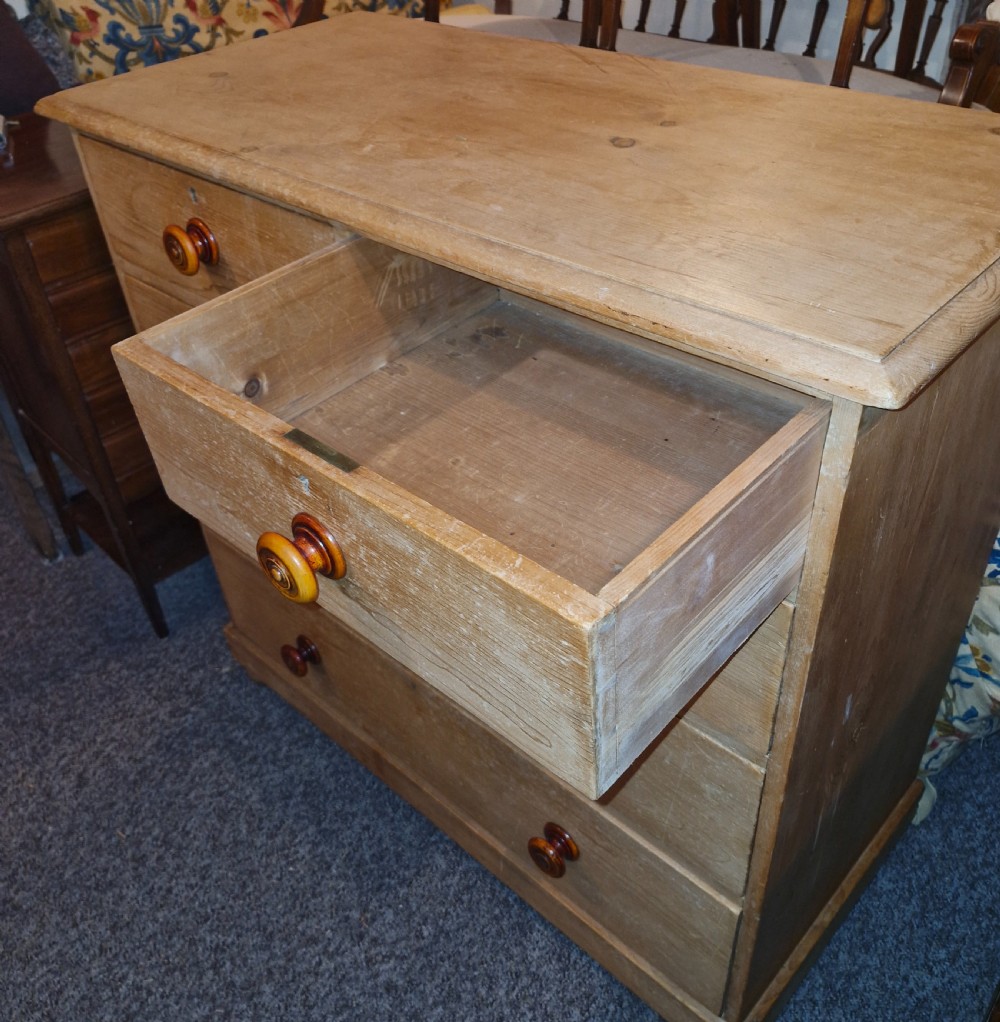 Good Victorian pine chest of drawers.  View III