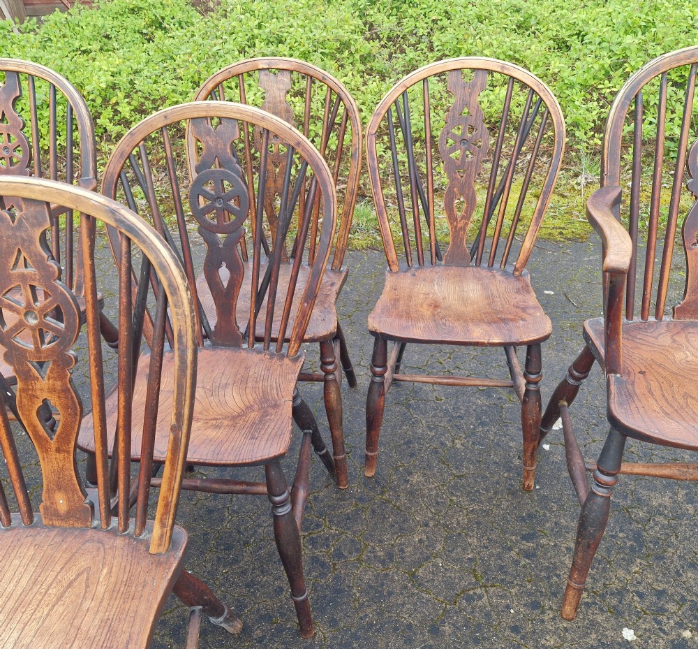 Harlequin set of 19th century Windsor kitchen chairs  View VII