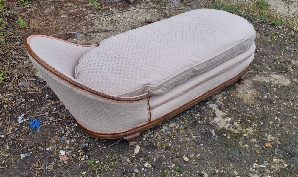 Early 20th century upholstered mahogany framed day bed. View IV