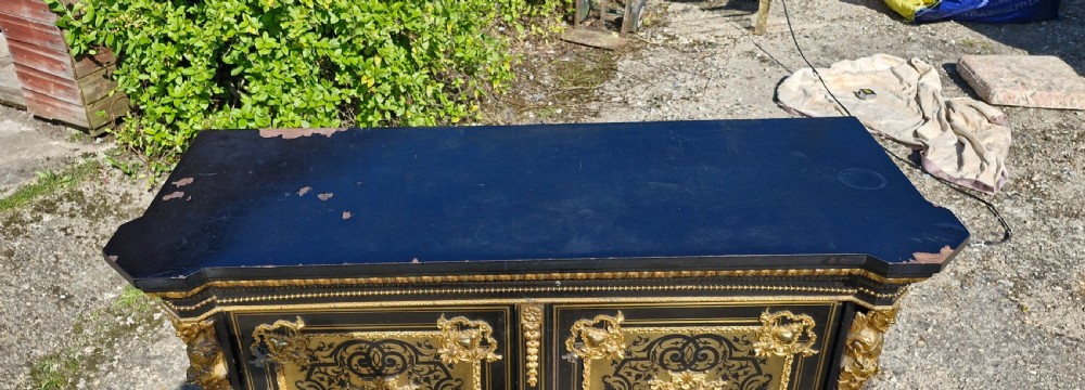 English Victorian gilt metal mounted 2 door cab View XI