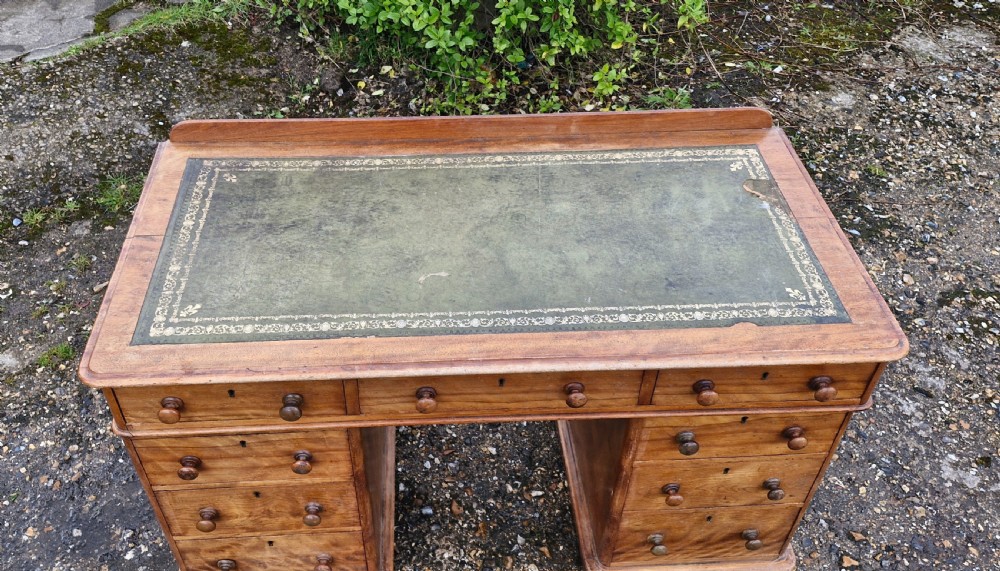 Victorian satinbirch kneehole pedestal desk.  View IX