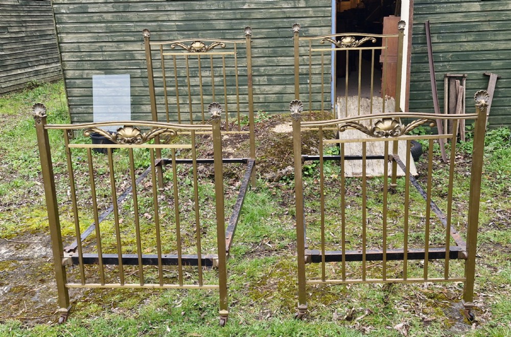 Pair of Late Victorian brass single beds 