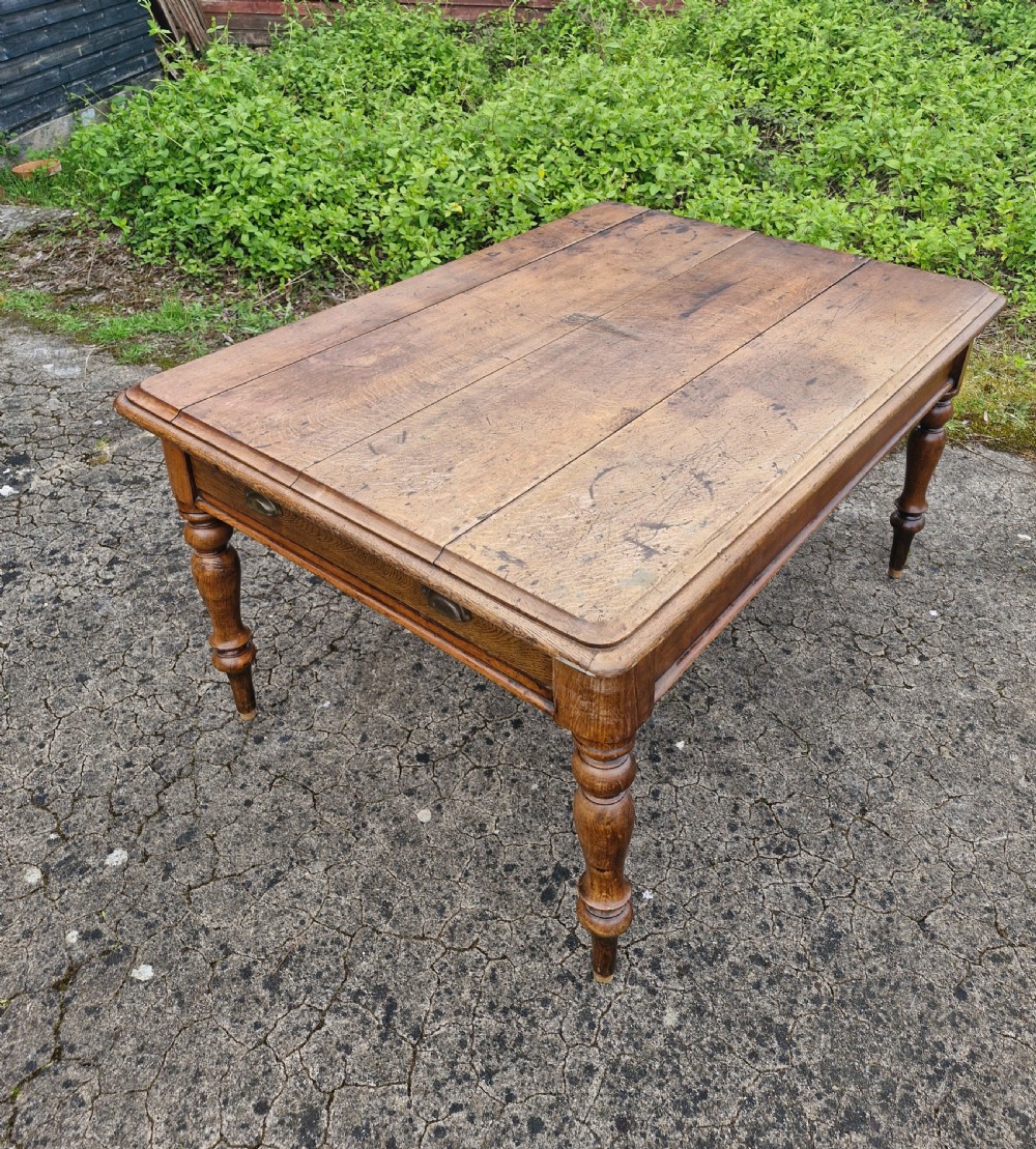 Late Victorian oak kitchen dining table. View V