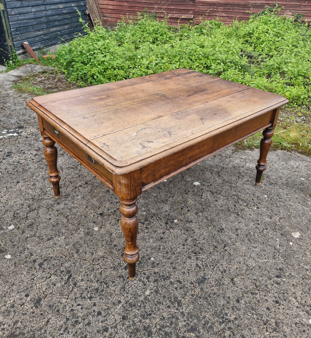 Late Victorian oak kitchen dining table. View IX