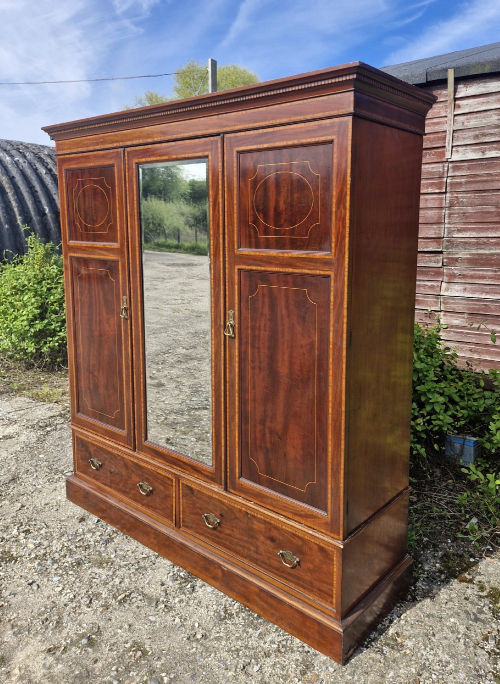 Good quality Edwardian inlaid mahogany wardrobe.  View VI