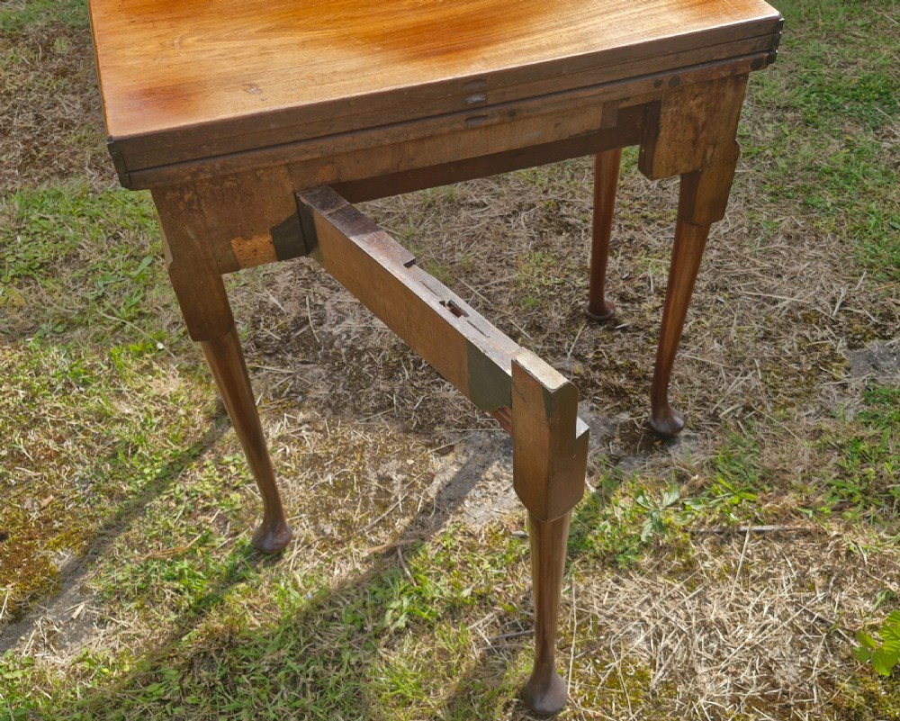 18th century combined games and tea table. View XI