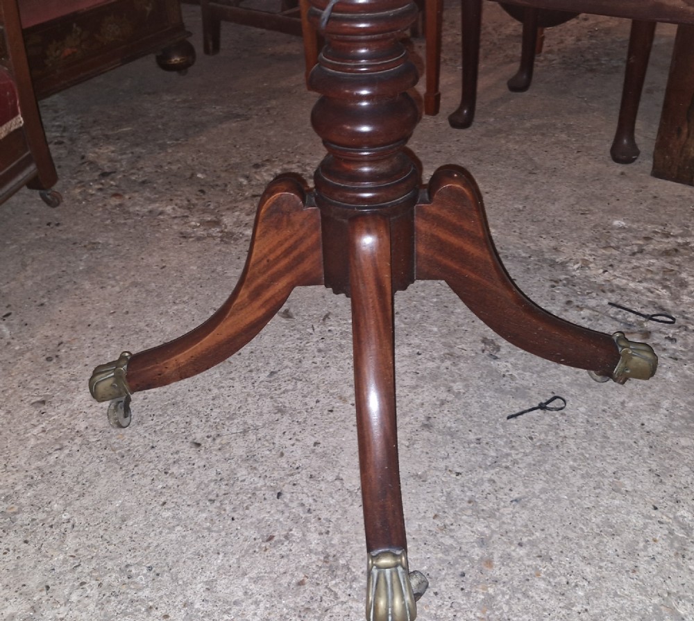 Regency mahogany pedestal breakfast table. View II
