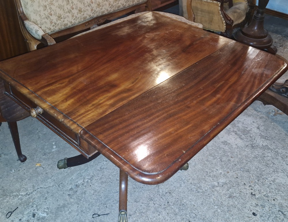 Regency mahogany pedestal breakfast table. View V