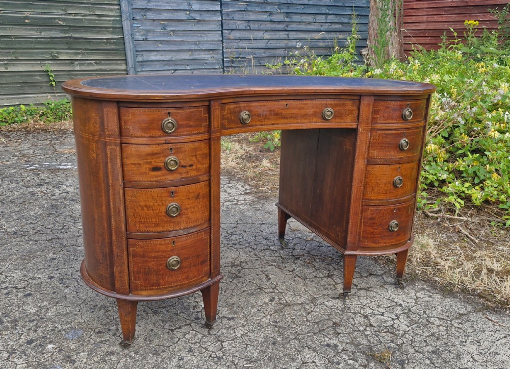 Edwardian inlaid mahogany kidney shaped desk. View III