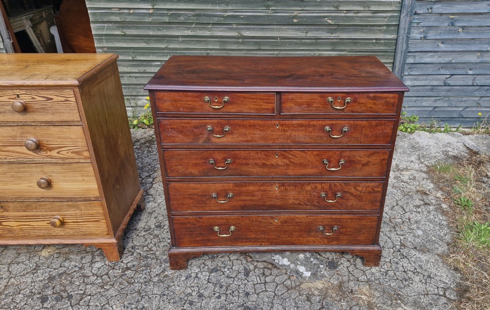 Good practical Georgian mahogany chest of drawers.  View X