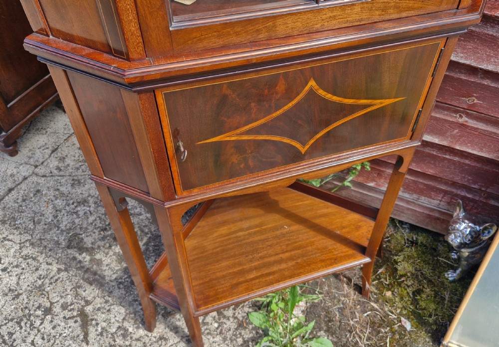 Good quality Edwardian inlaid mahogany corner cabinet.  View IV