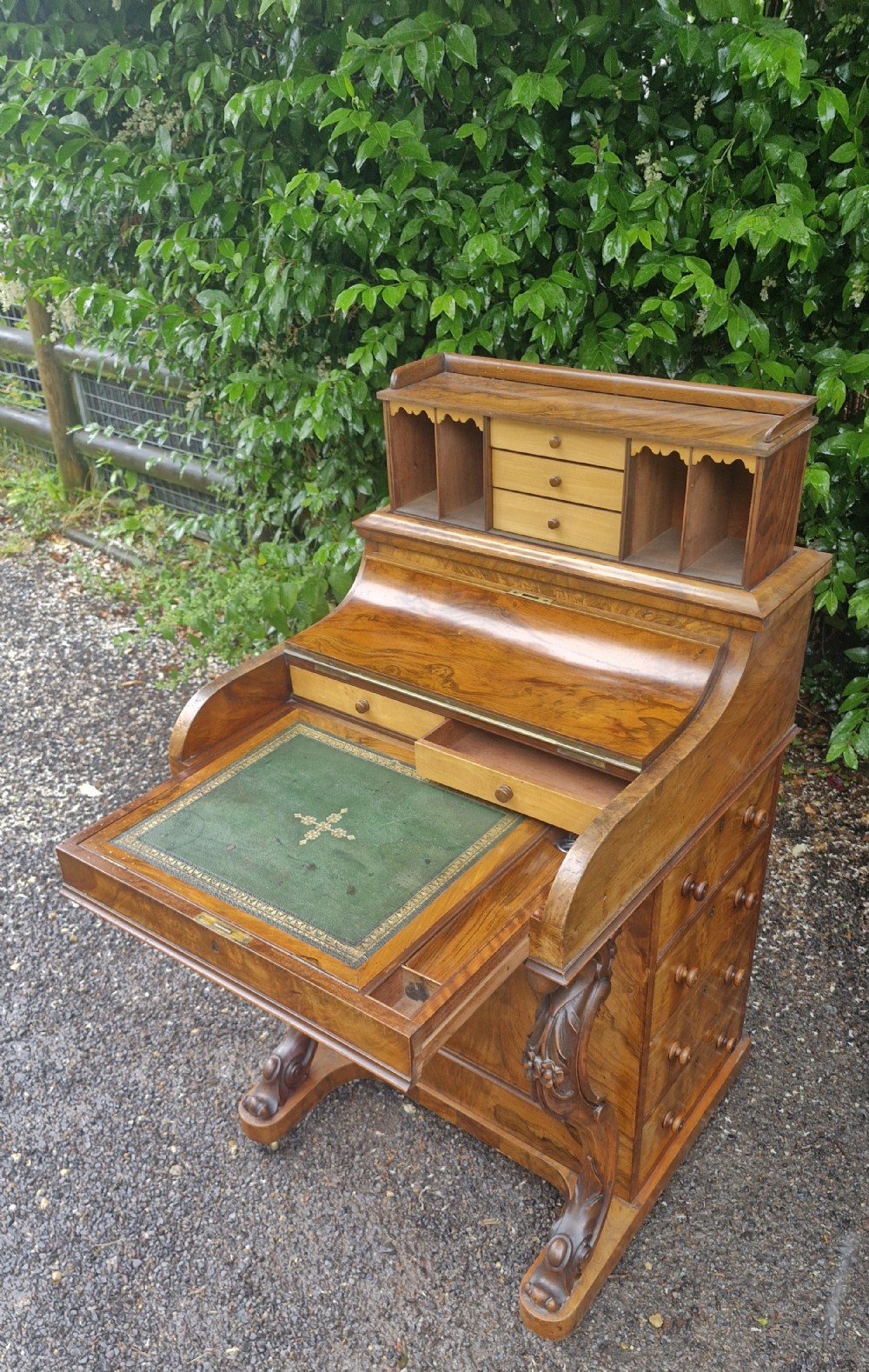 Victorian burr walnut 
