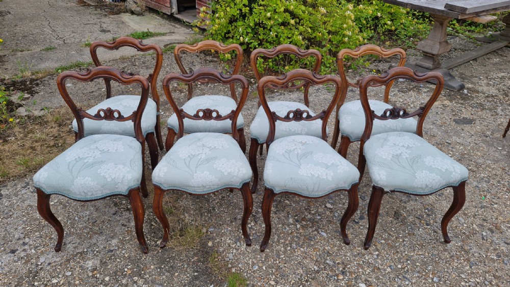 Set of 8 mid 19th century rosewood chairs. View IV