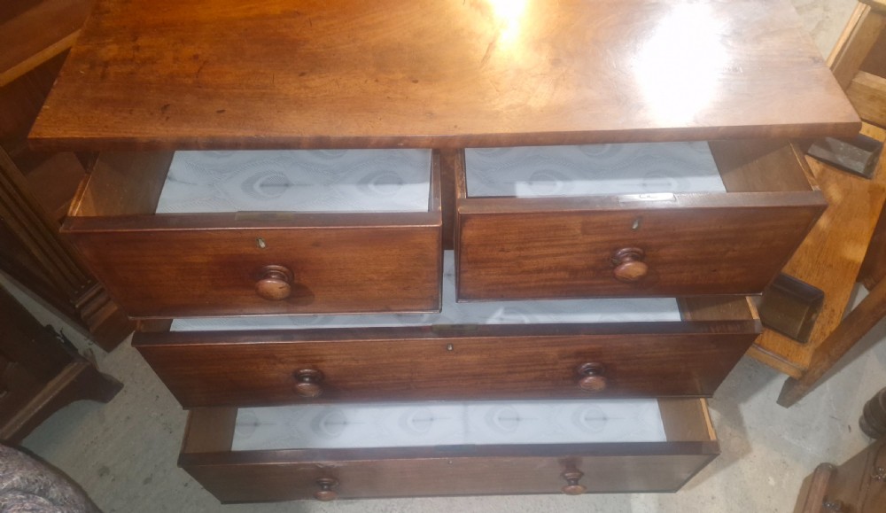 Neat and practical Regency mahogany chest of drawers View III