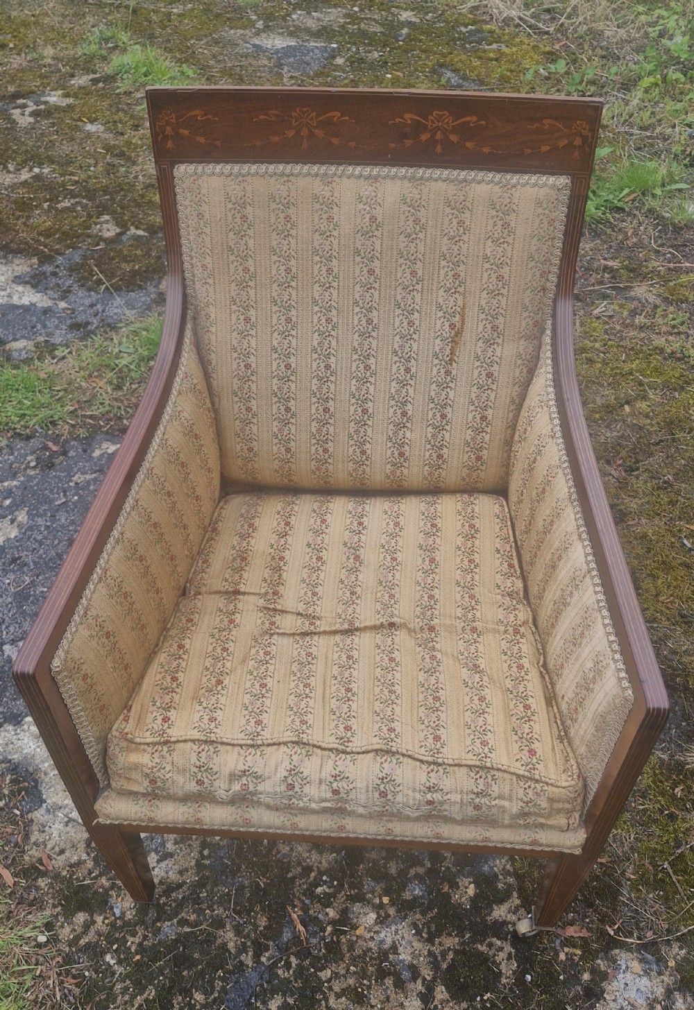 Elegant Edwardian inlaid mahogany upholstered armchair. 