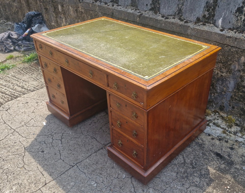 Victorian mahogany kneehole pedestal writing desk.  View II