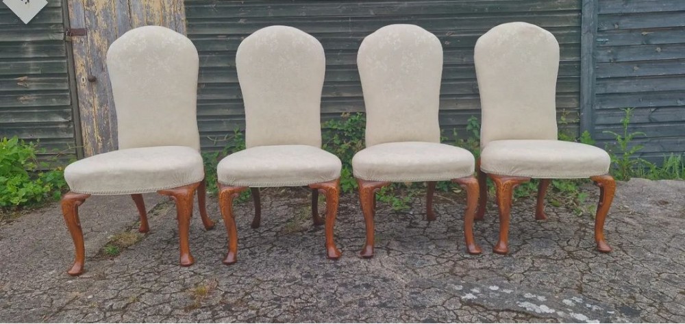 Set of 4 upholstered inlaid walnut hall chairs.