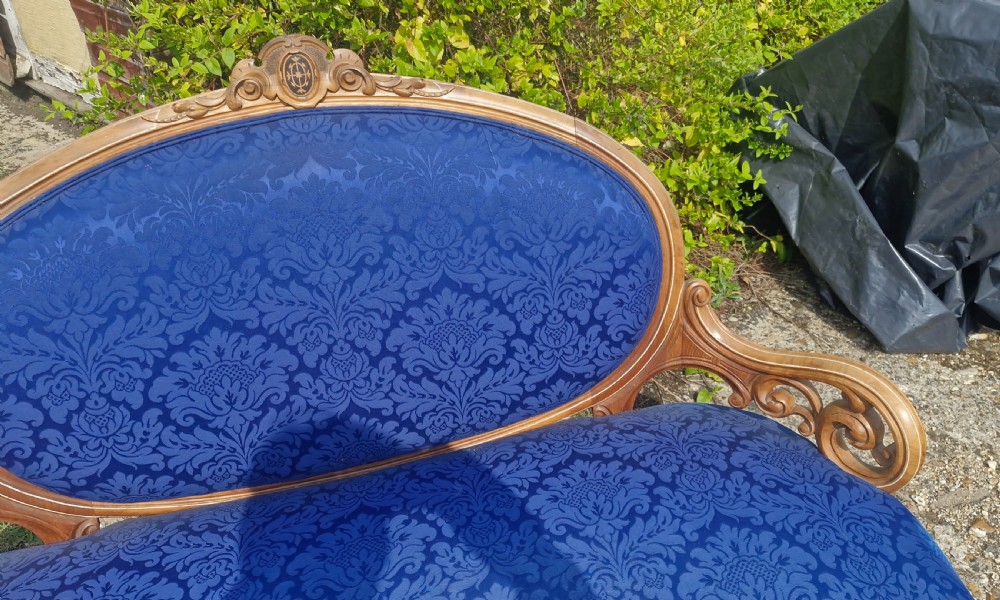 Pretty Victorian walnut window seat. View IX