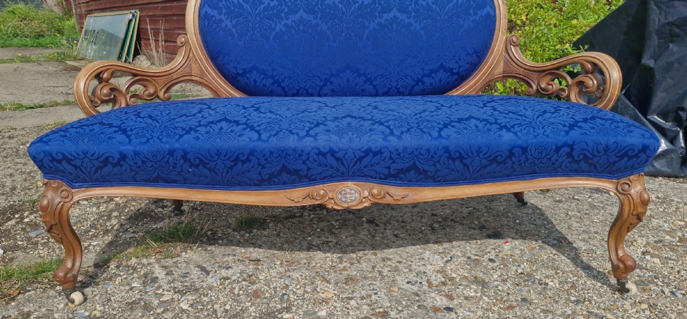 Pretty Victorian walnut window seat. View XI