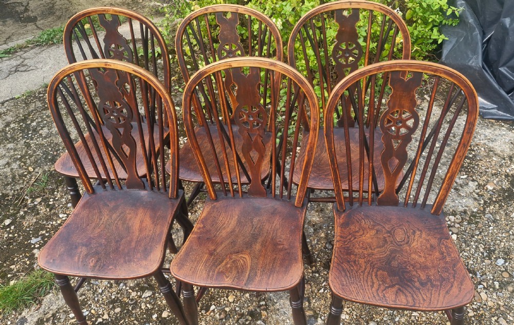 Lovely set of 6 Early Victorian Windsor wheel back farmhouse kitchen chairs. View XI