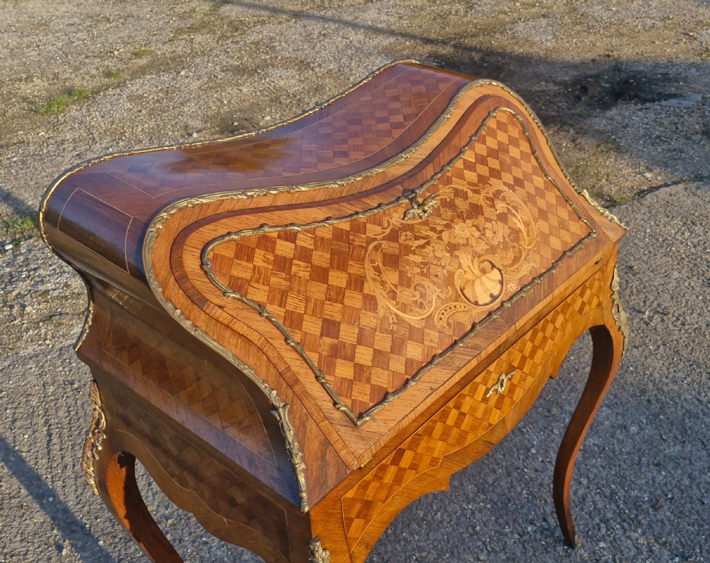 Good quality parquetry bureau de Dame. View VIII