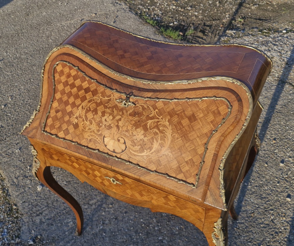 Good quality parquetry bureau de Dame. View XII