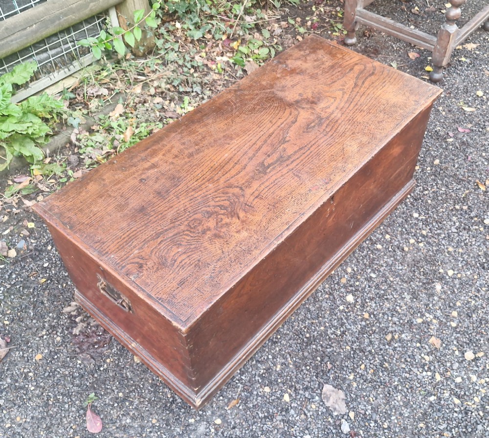 Early 19th elm blanket chest. View III