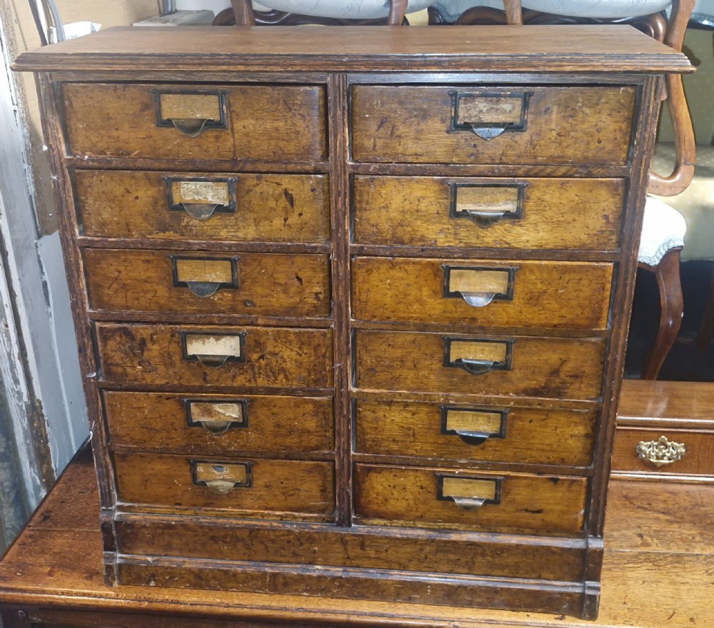 Oak Globe Wernicke office filing cabinet. 