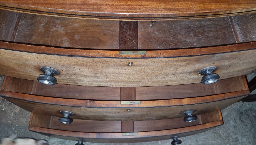Good Regency mahogany bow front chest of drawers  View IV