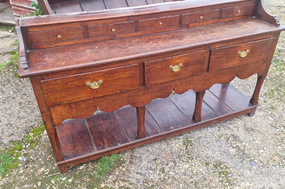 Early 19th century oak 2 part Welsh dresser.  View XI