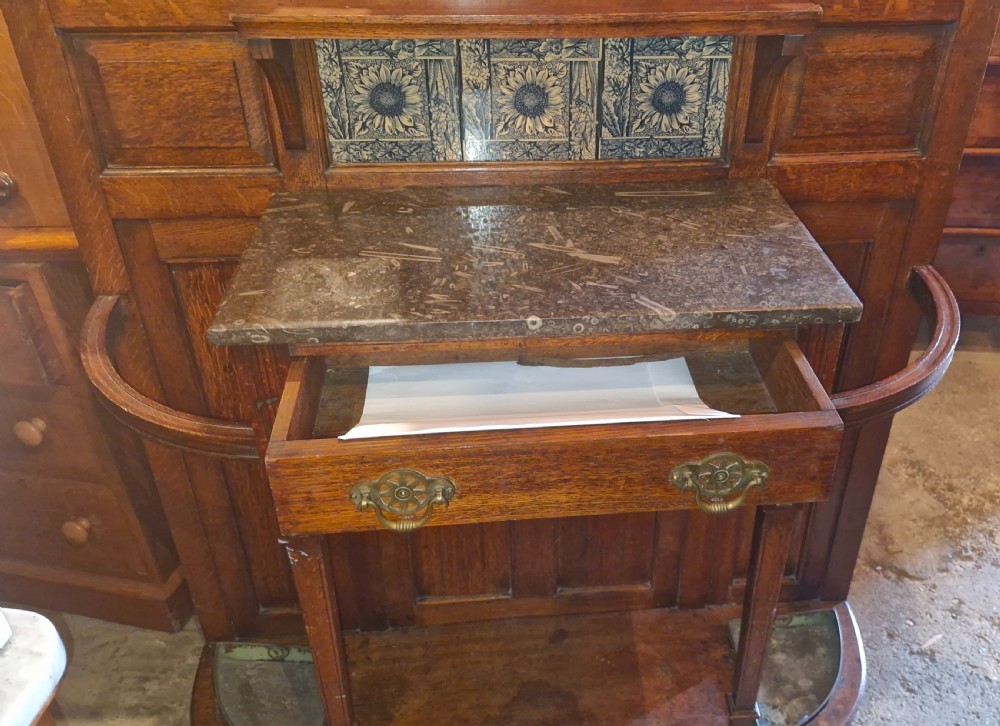 Late Victorian oak hall stand. View VII