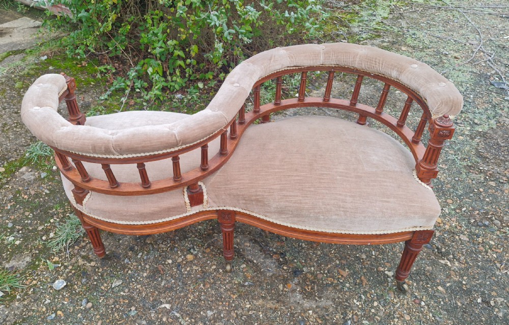 Victorian walnut conversation seat. View IV