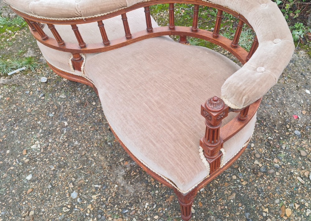 Victorian walnut conversation seat. View V