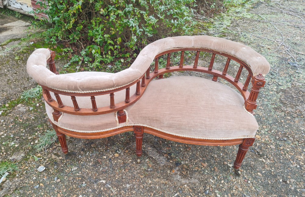 Victorian walnut conversation seat. View VIII