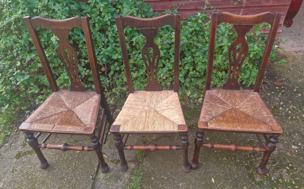 Set of 8 farmhouse rush seat kitchen dining chairs. View VIII
