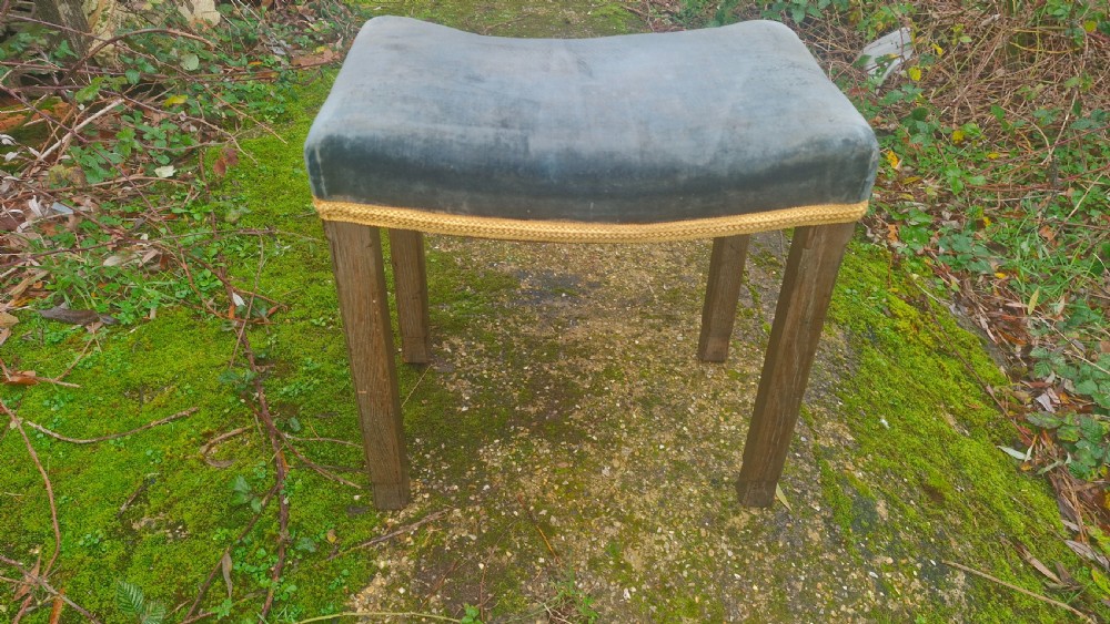 George VI Coronation stool.  View VII