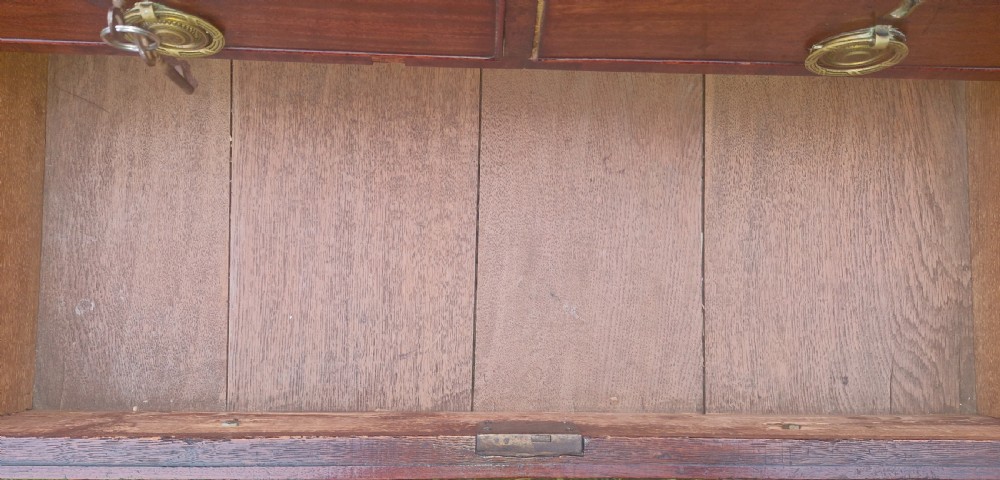 Small mid 18th century mahogany chest of drawers.  View III